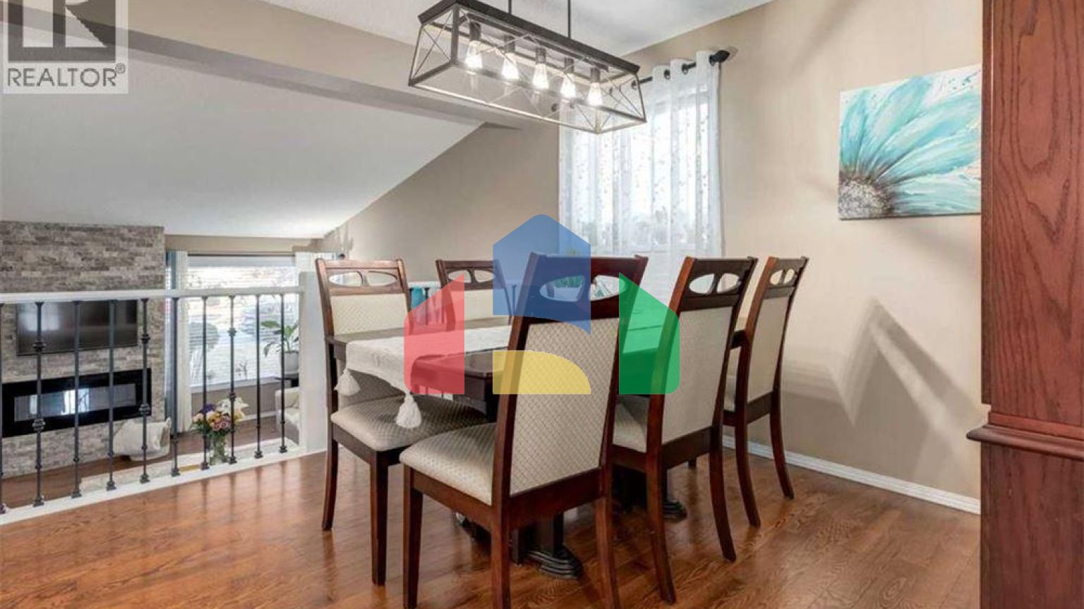 Residential - Single Family Home - Calgary, Canada - Canada