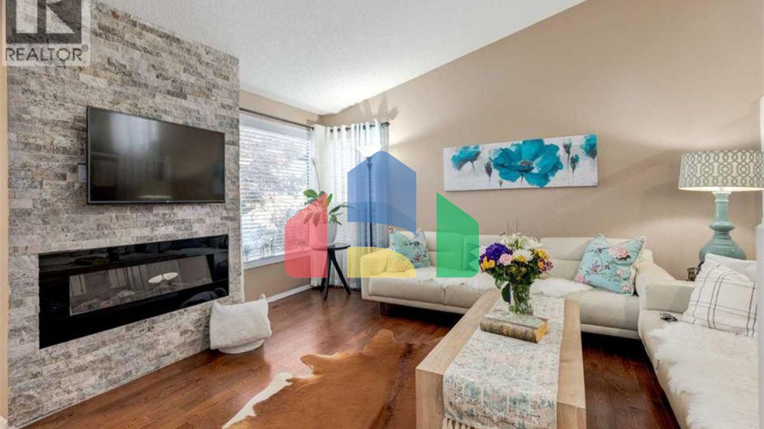 Residential - Single Family Home - Calgary, Canada - Canada