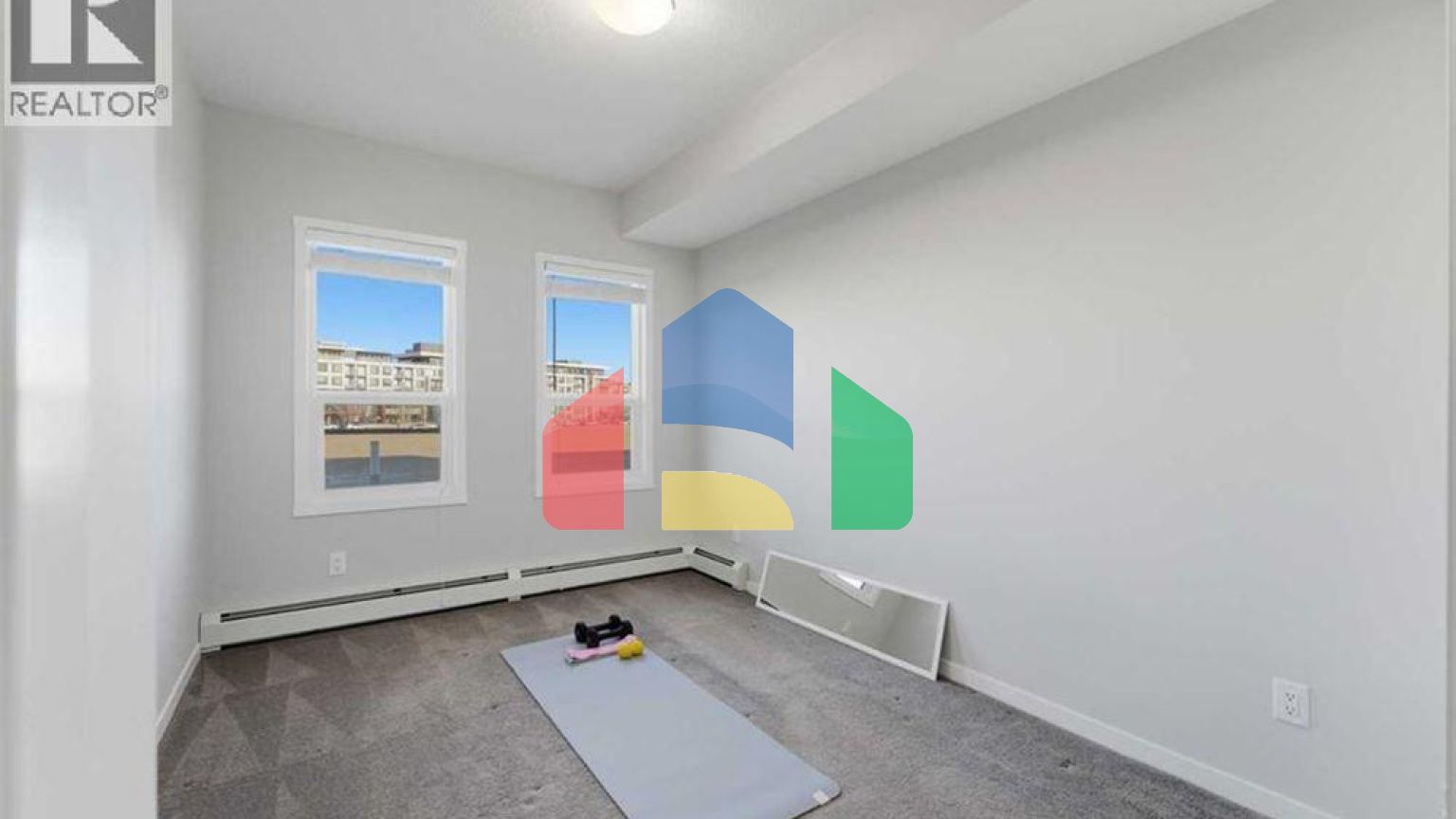 Residential - Condo/Apartment - Calgary, Canada - Canada