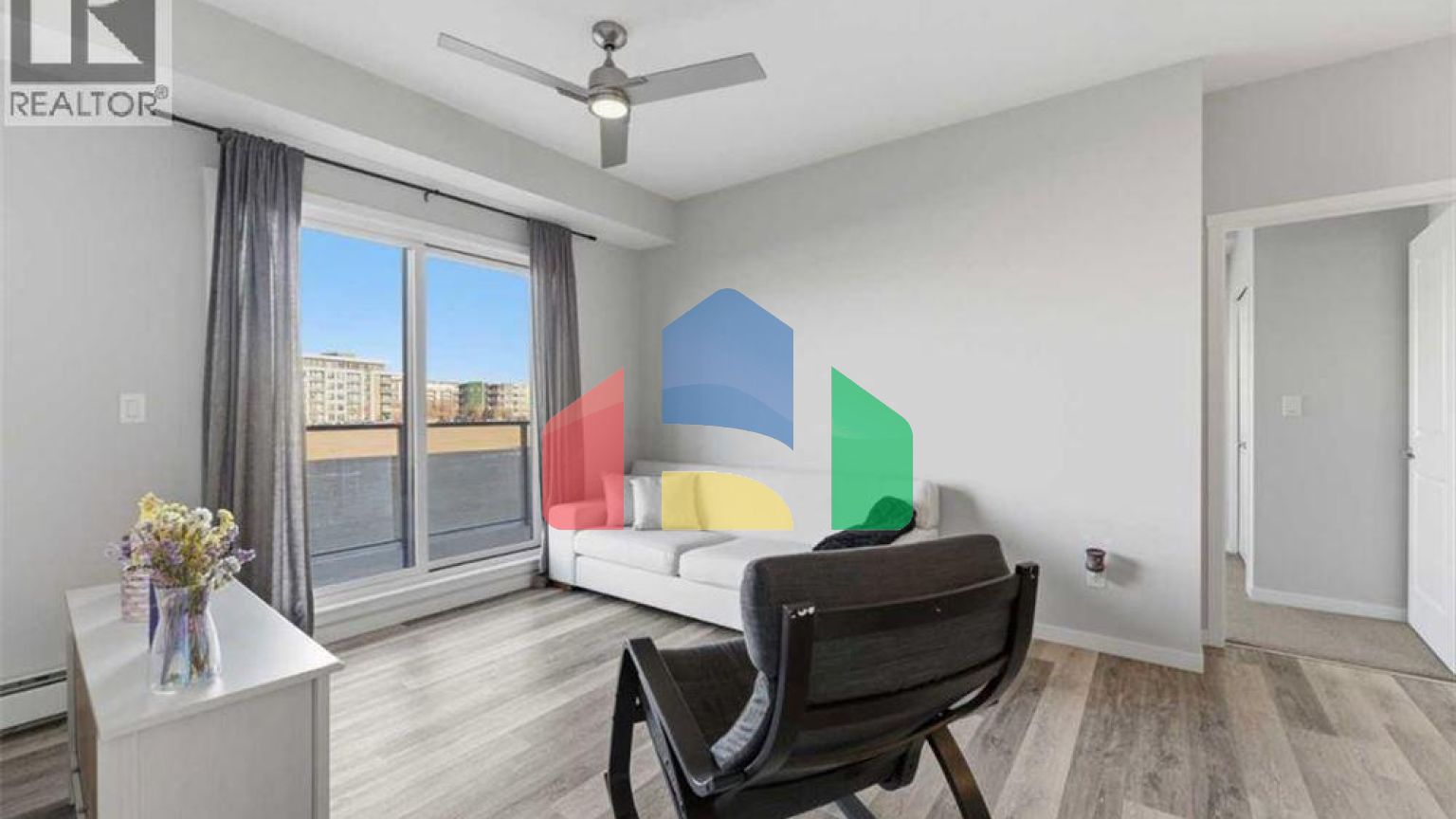 Residential - Condo/Apartment - Calgary, Canada - Canada