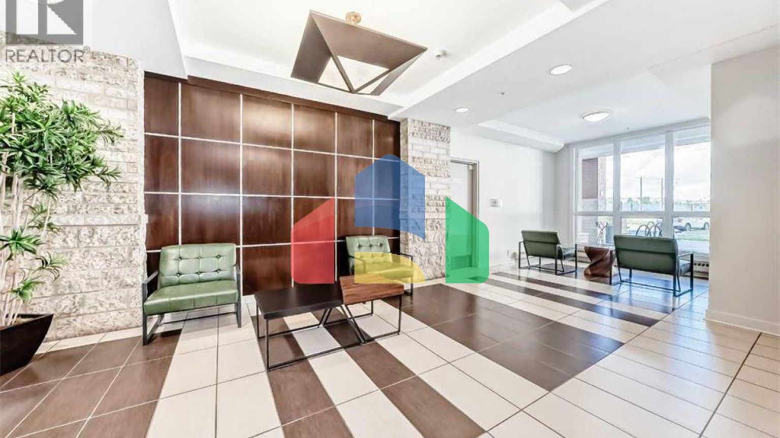 Residential - Single Family Home - Calgary, Canada - Canada