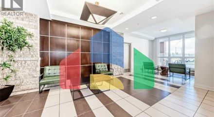 Residential - Single Family Home - Calgary, Canada - Canada