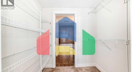 Residential - Single Family Home - Calgary, Canada - Canada