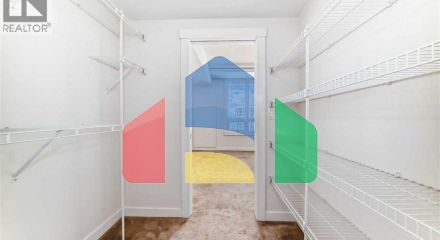 Residential - Single Family Home - Calgary, Canada - Canada