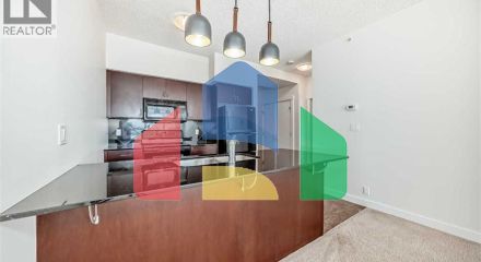 Residential - Single Family Home - Calgary, Canada - Canada