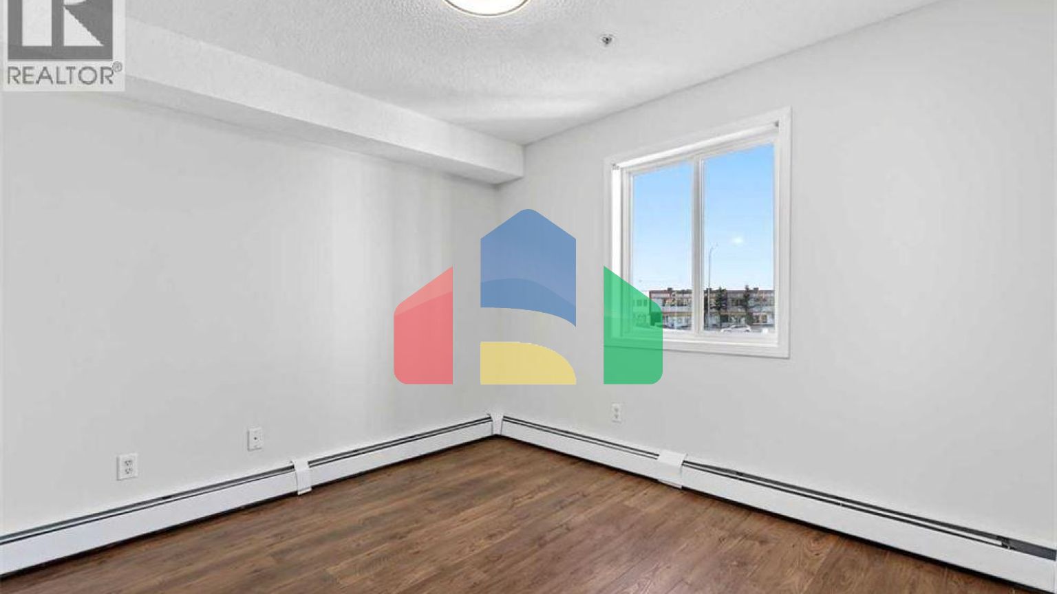 Residential - Condo/Apartment - Calgary, Canada - Canada