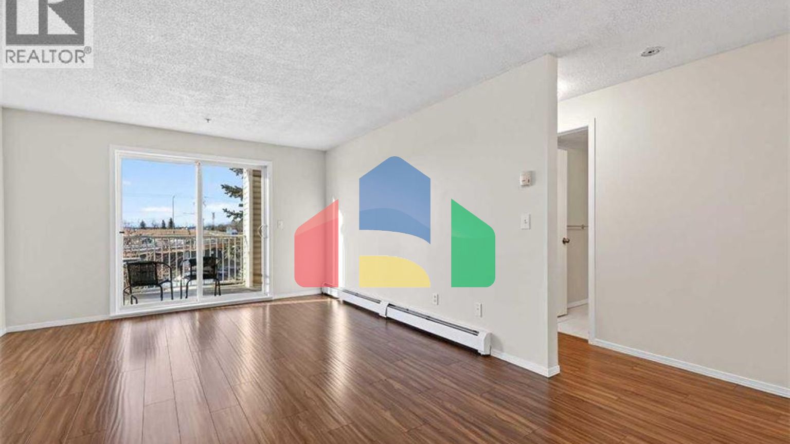 Residential - Condo/Apartment - Calgary, Canada - Canada