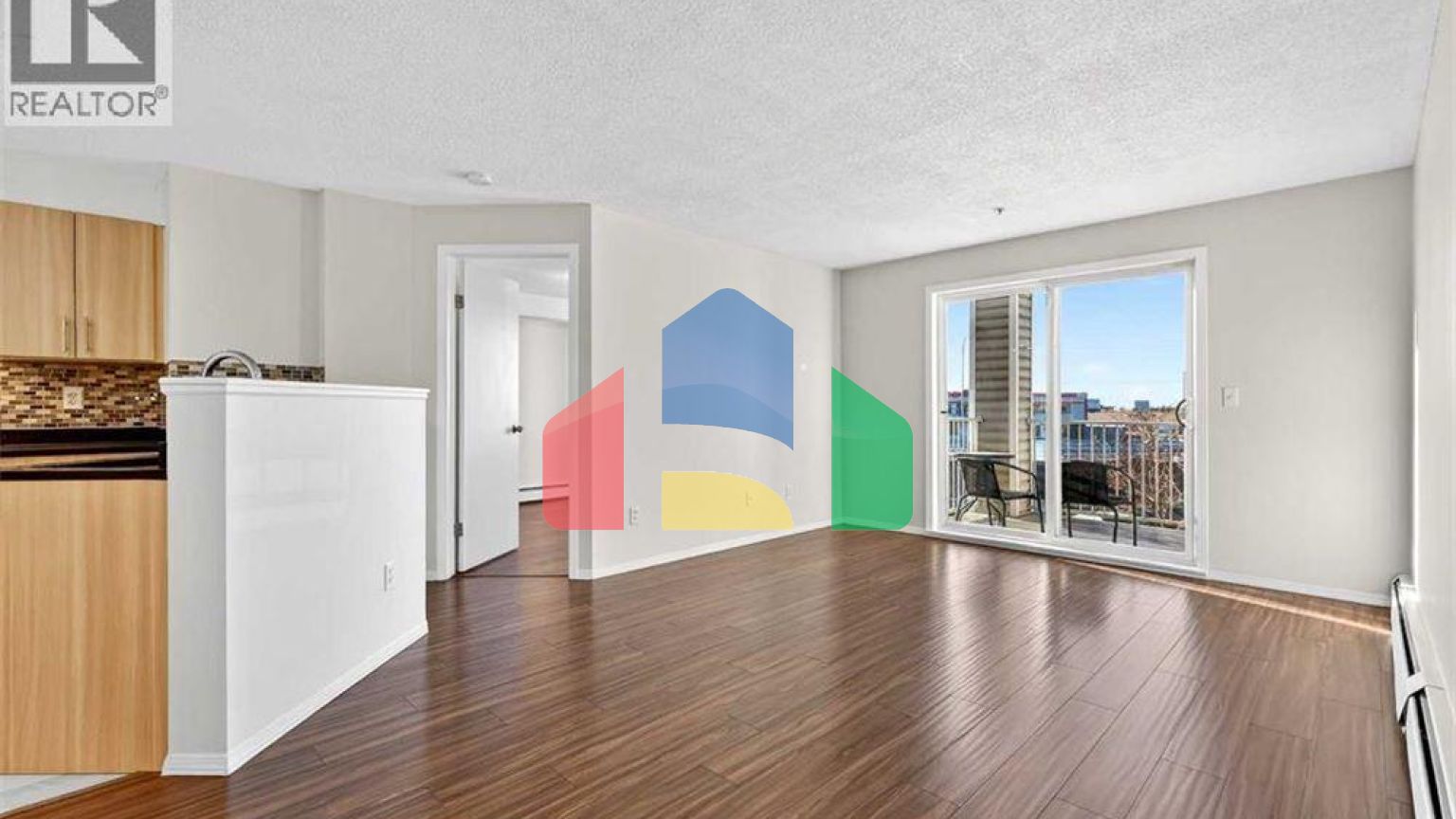 Residential - Condo/Apartment - Calgary, Canada - Canada