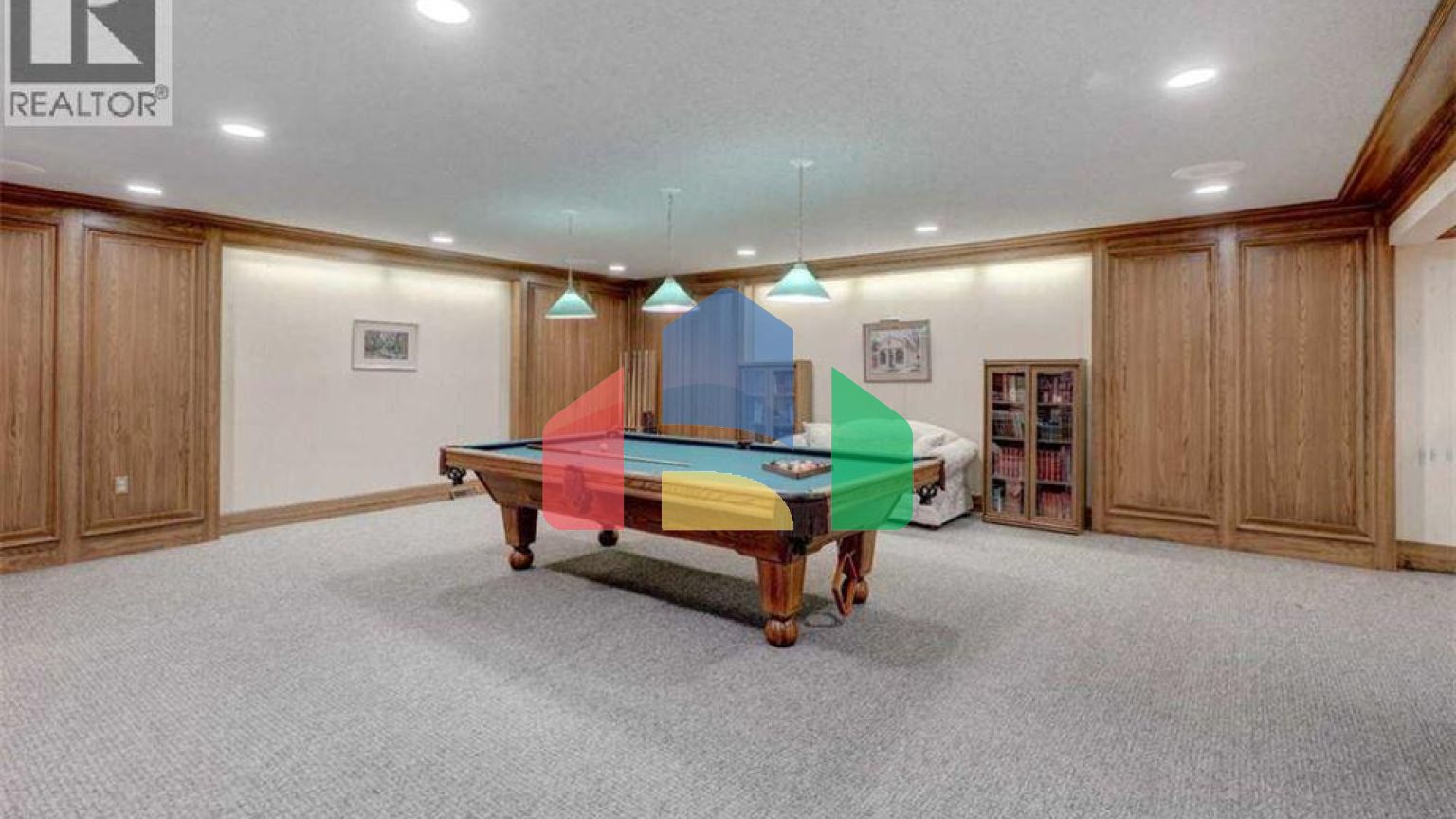 Residential - Single Family Home - Calgary, Canada - Canada