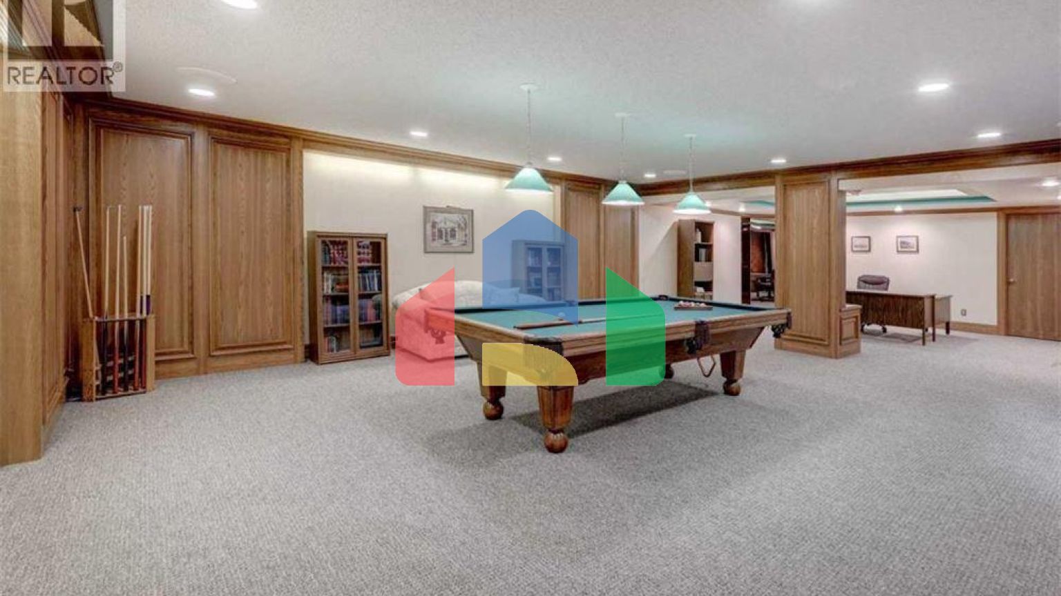 Residential - Single Family Home - Calgary, Canada - Canada