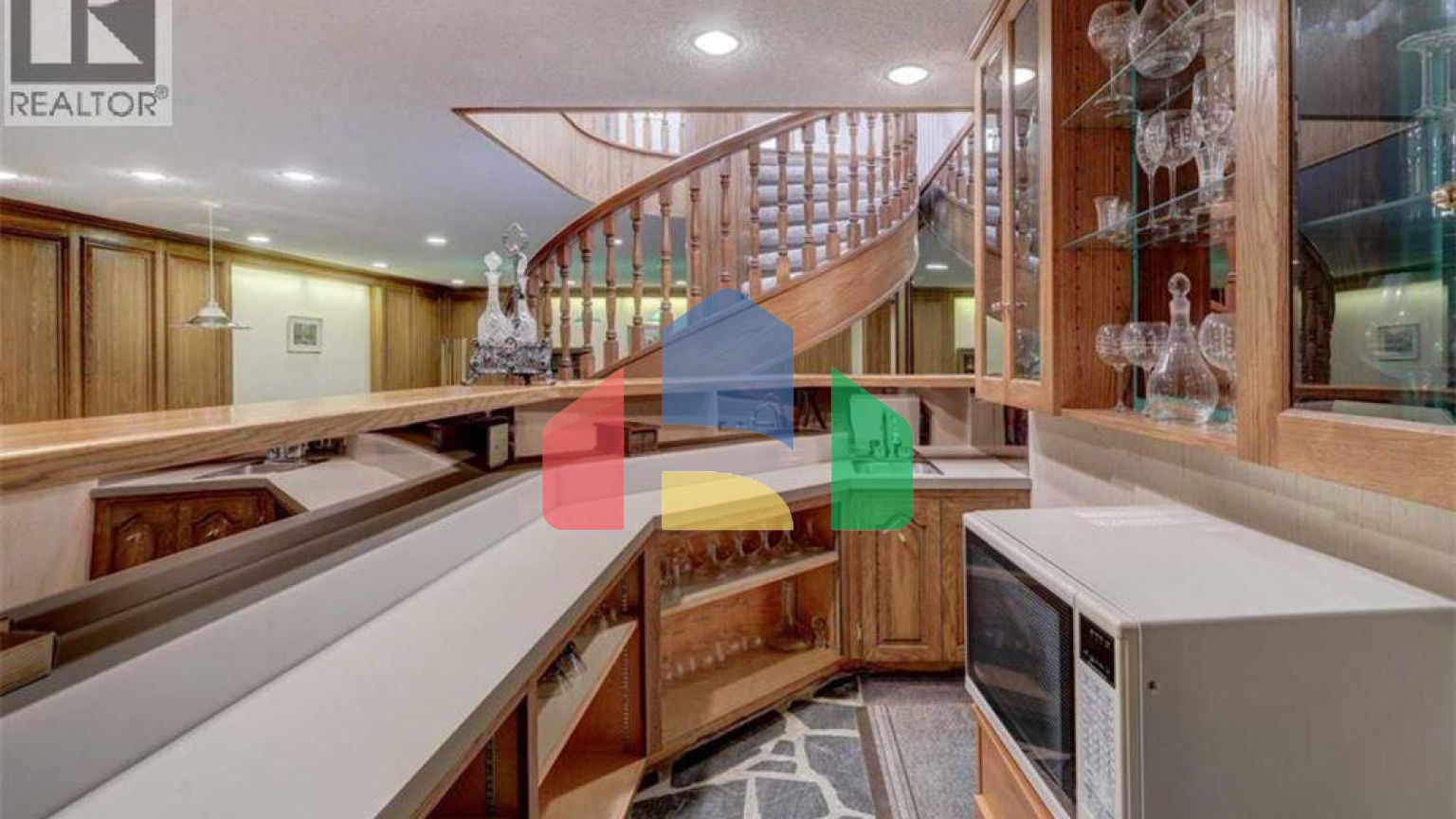 Residential - Single Family Home - Calgary, Canada - Canada