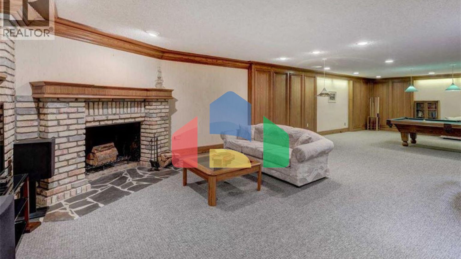 Residential - Single Family Home - Calgary, Canada - Canada