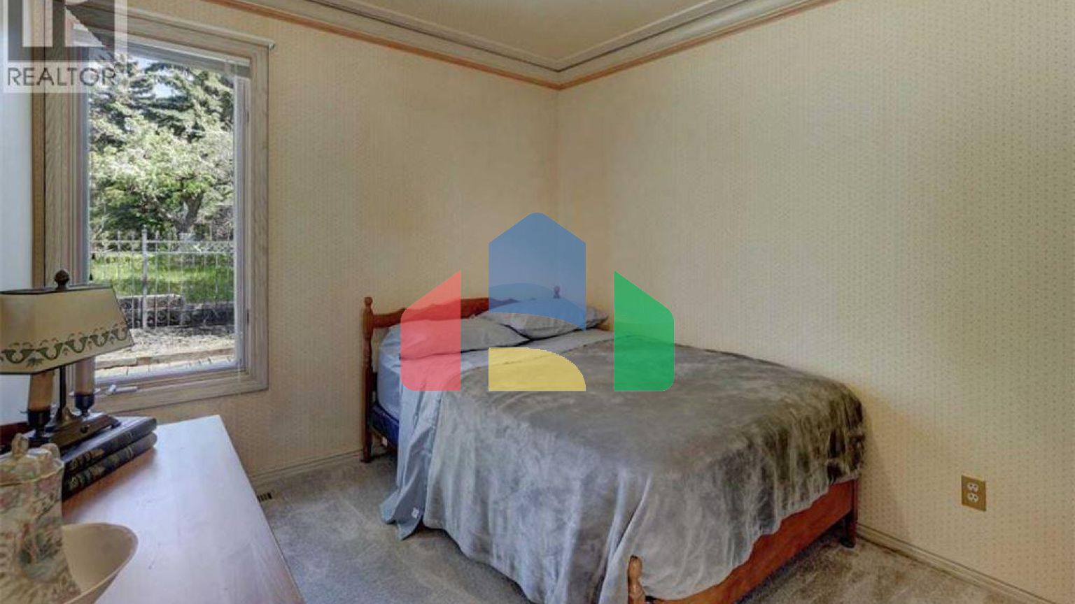 Residential - Single Family Home - Calgary, Canada - Canada