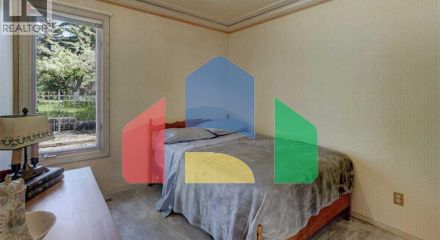 Residential - Single Family Home - Calgary, Canada - Canada