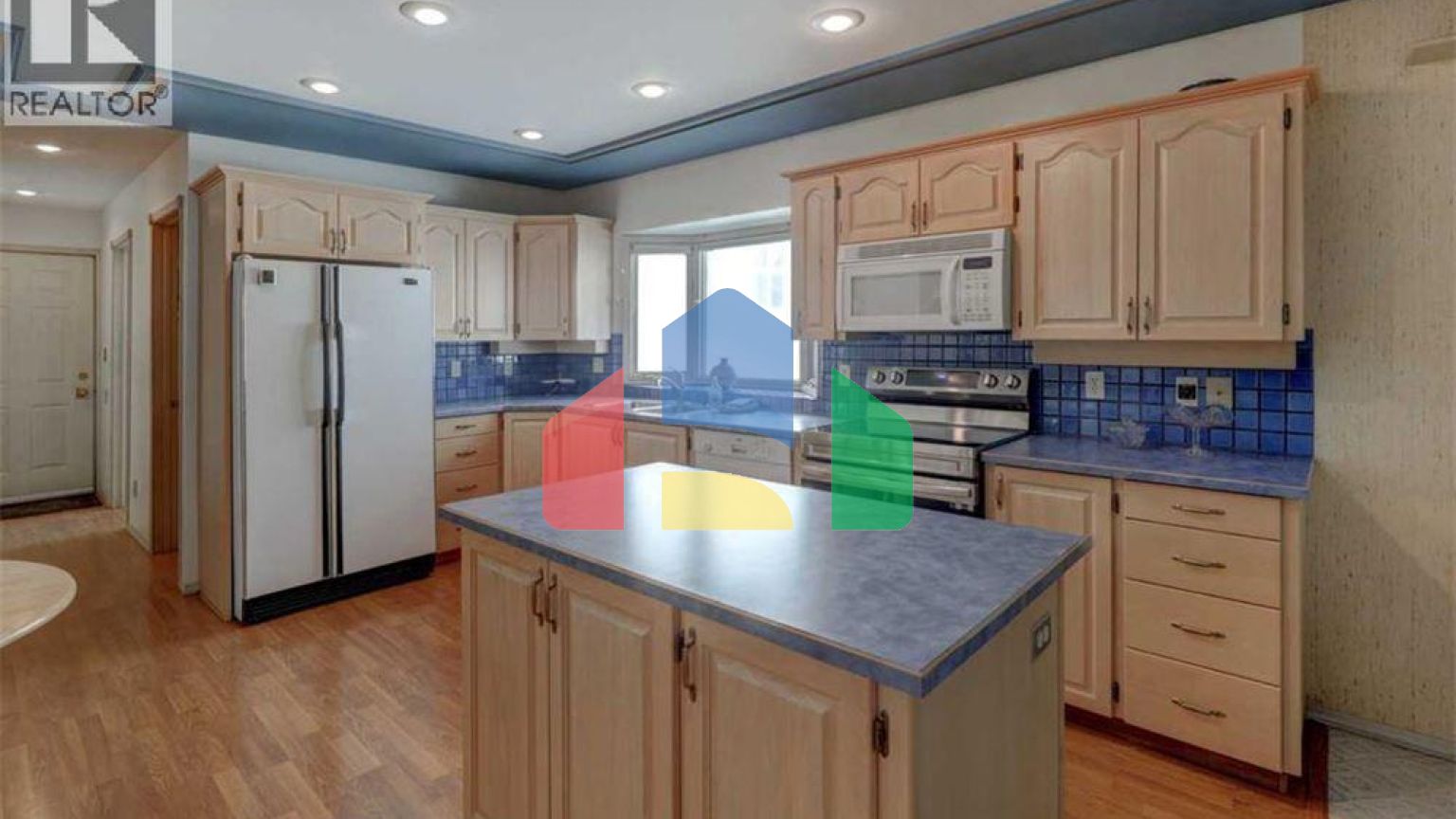 Residential - Single Family Home - Calgary, Canada - Canada