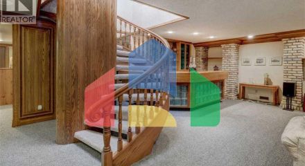 Residential - Single Family Home - Calgary, Canada - Canada