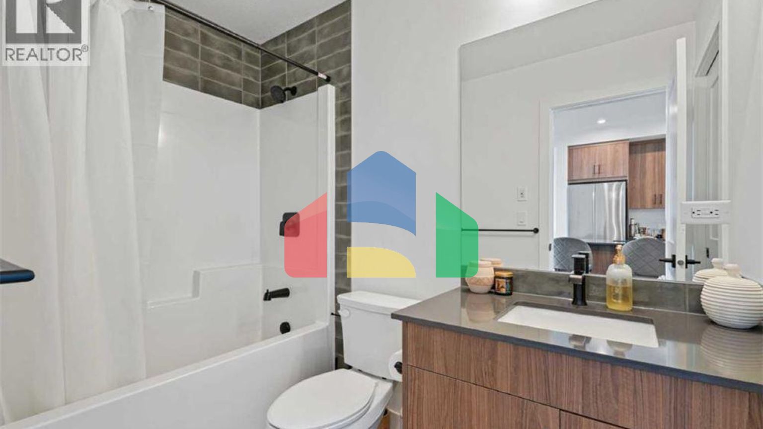 Residential - Condo/Apartment - Calgary, Canada - Canada