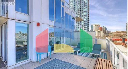 Residential - Single Family Home - Calgary, Canada - Canada