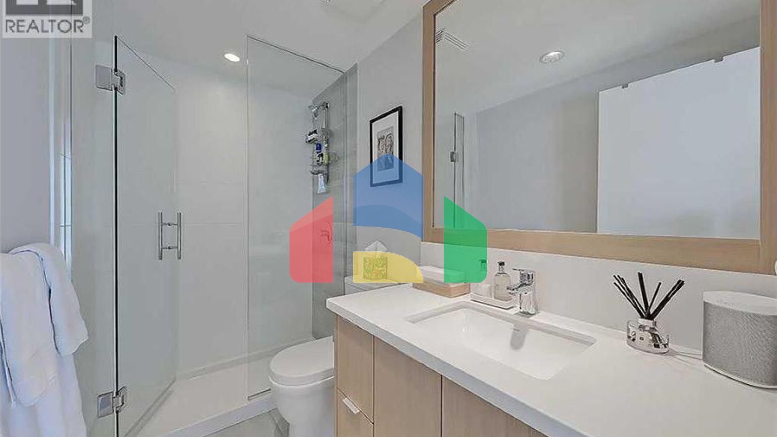 Residential - Single Family Home - Calgary, Canada - Canada