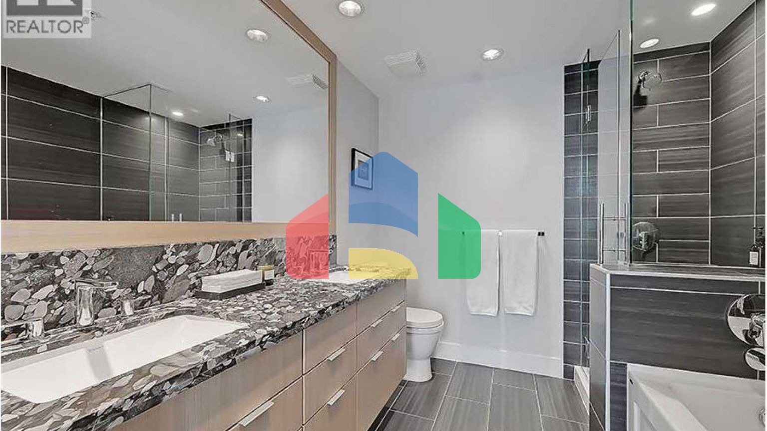 Residential - Single Family Home - Calgary, Canada - Canada