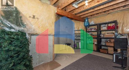 Residential - Single Family Home - Calgary, Canada - Canada