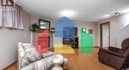 Residential - Single Family Home - Calgary, Canada - Canada