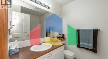 Residential - Single Family Home - Calgary, Canada - Canada