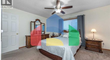 Residential - Single Family Home - Calgary, Canada - Canada