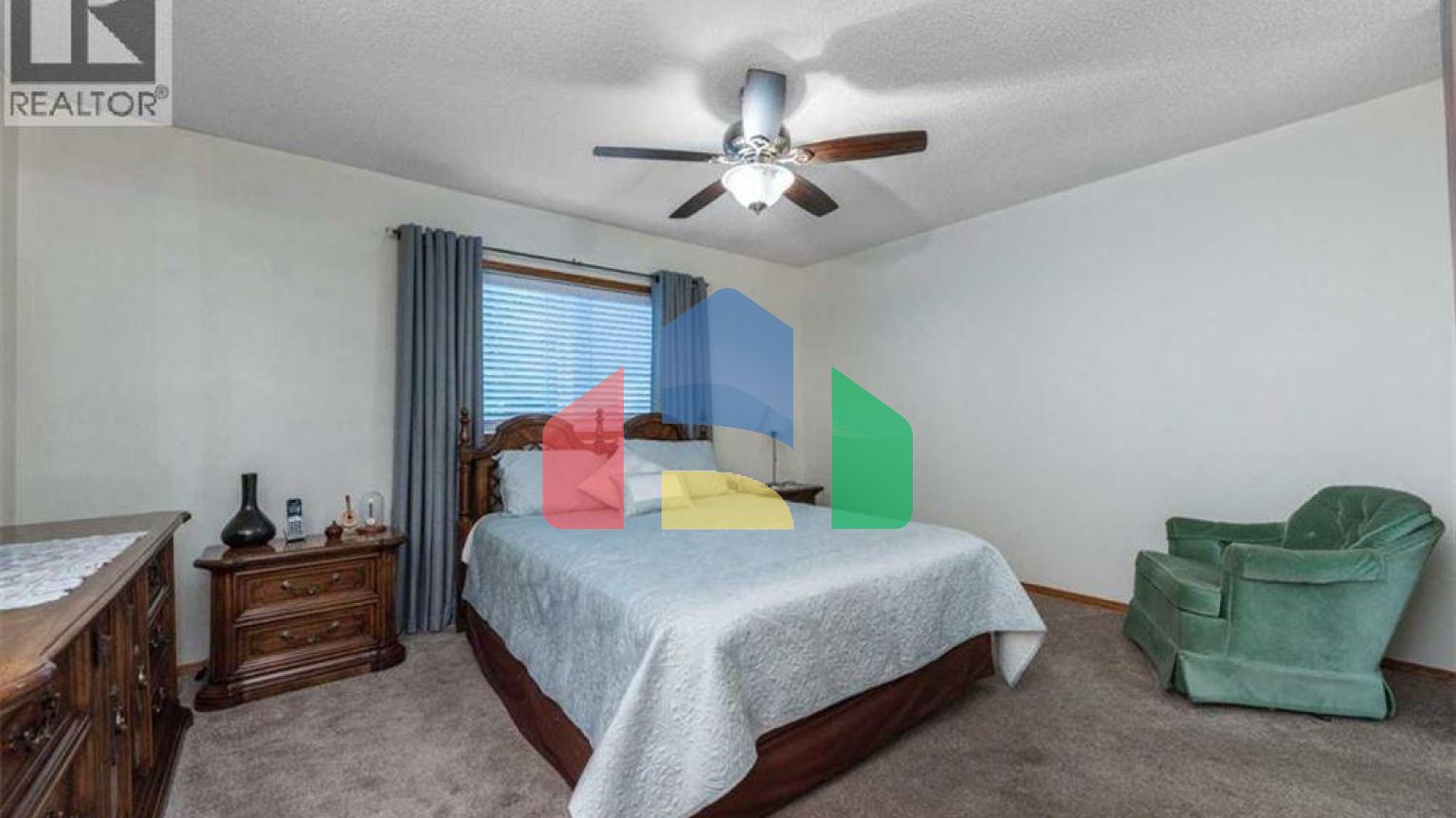 Residential - Single Family Home - Calgary, Canada - Canada