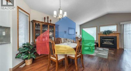 Residential - Single Family Home - Calgary, Canada - Canada