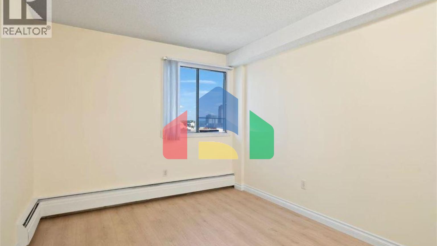 Residential - Condo/Apartment - Calgary, Canada - Canada