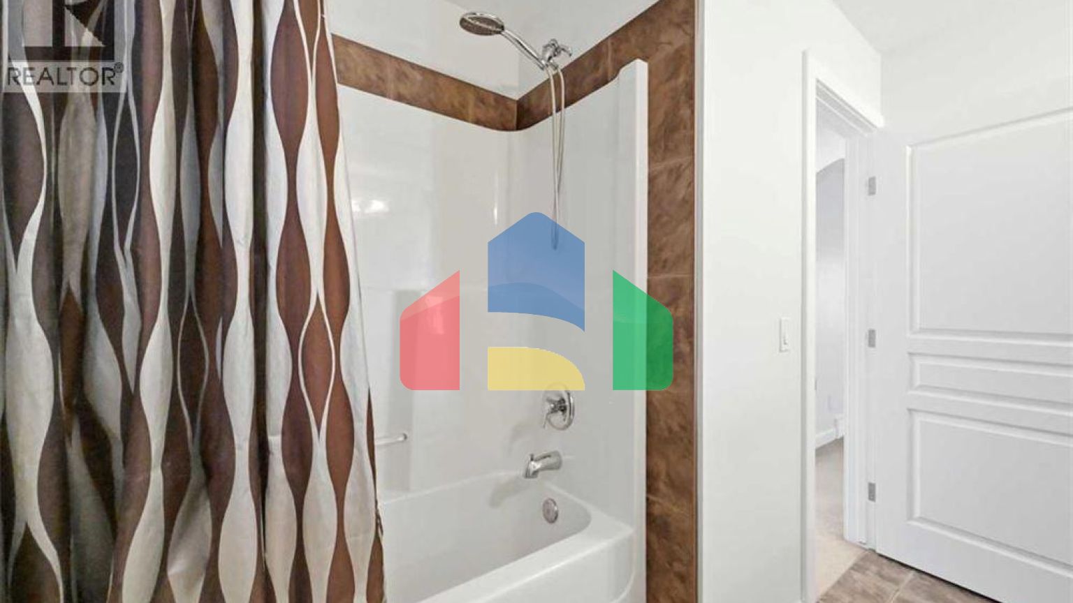 Residential - Single Family Home - Calgary, Canada - Canada