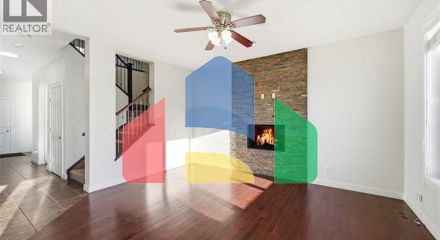 Residential - Single Family Home - Calgary, Canada - Canada