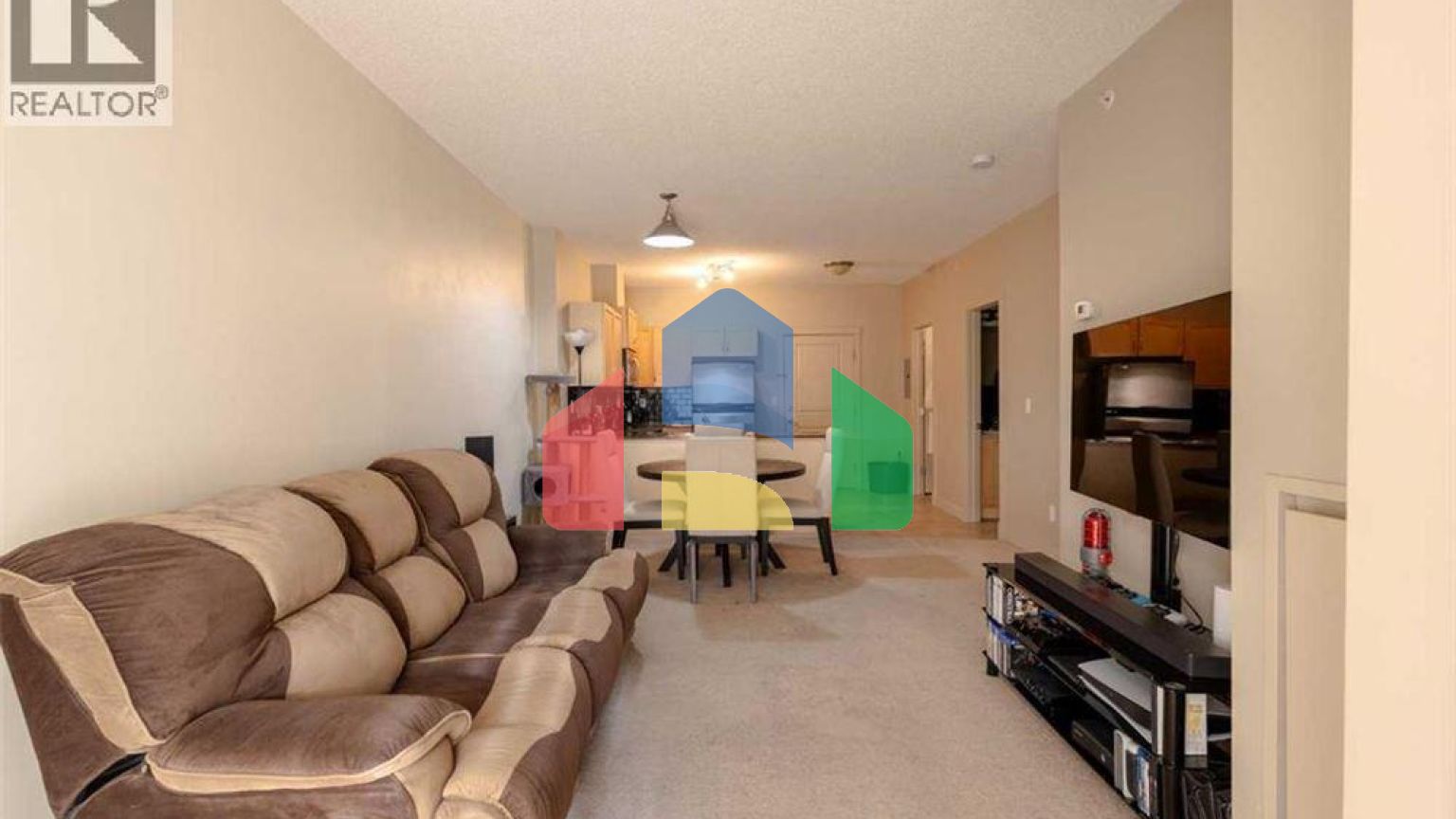 Residential - Single Family Home - Calgary, Canada - Canada