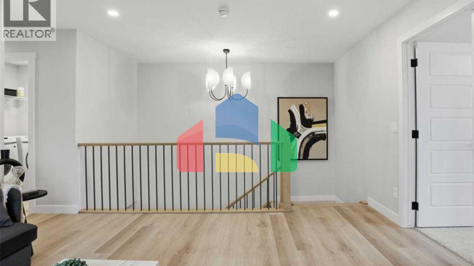 Residential - Single Family Home - Calgary, Canada - Canada