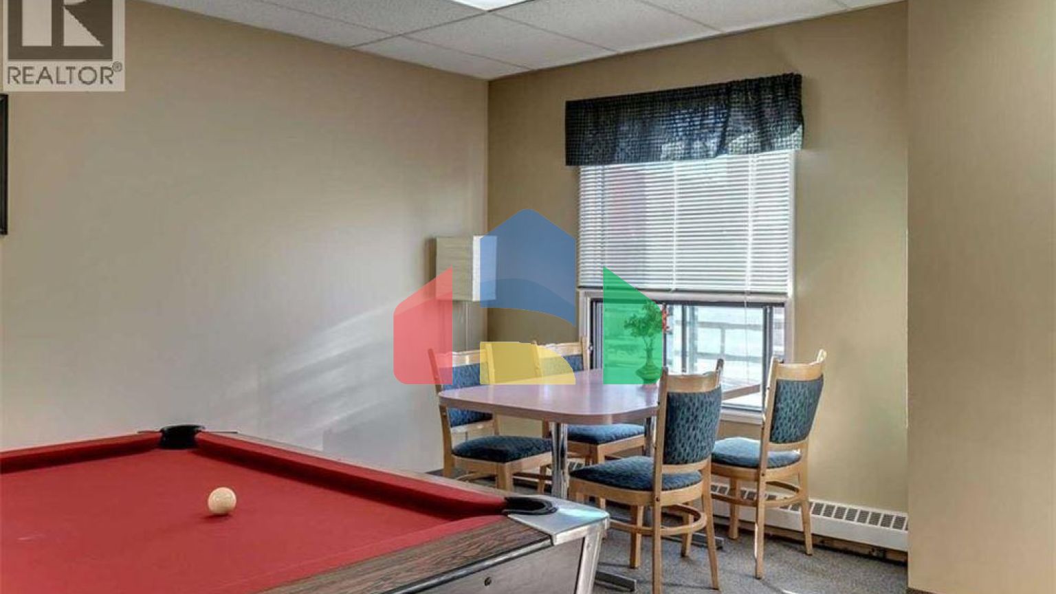 Residential - Condo/Apartment - Calgary, Canada - Canada