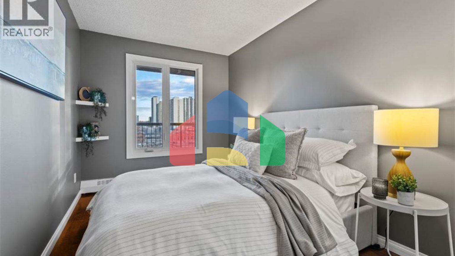 Residential - Condo/Apartment - Calgary, Canada - Canada