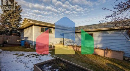 Residential - Single Family Home - Calgary, Canada - Canada