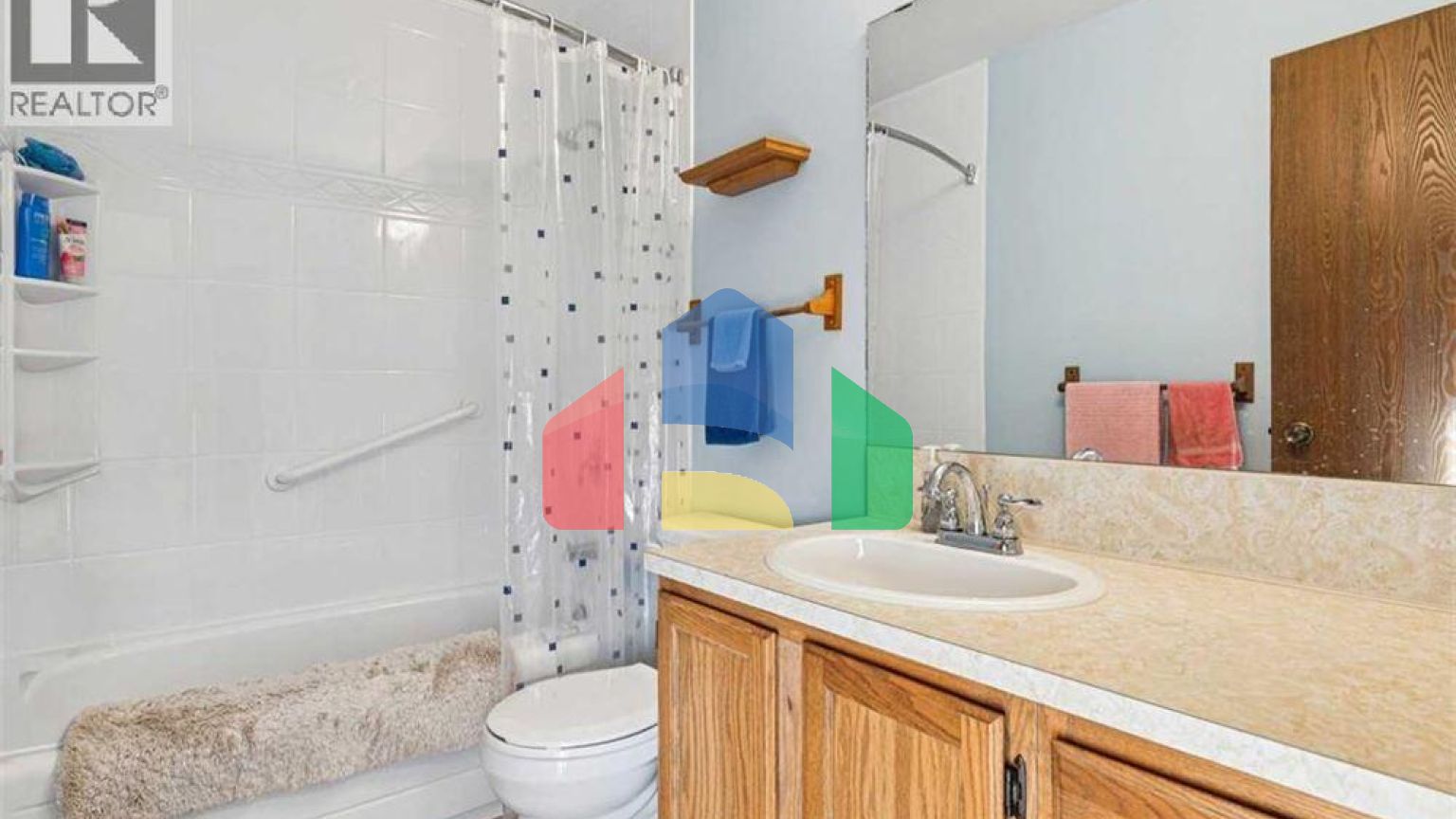 Residential - Single Family Home - Calgary, Canada - Canada