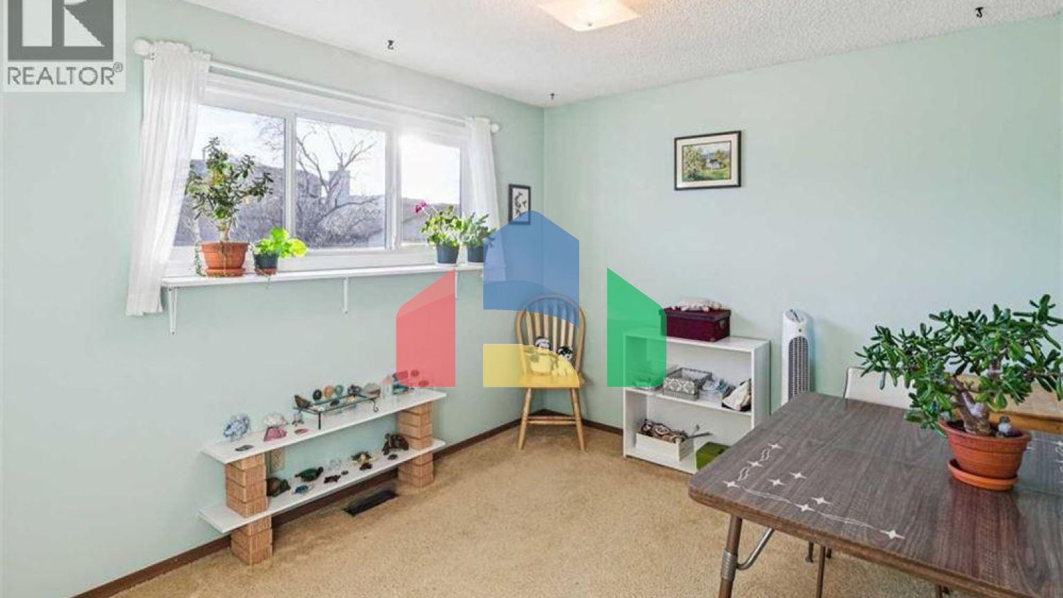 Residential - Single Family Home - Calgary, Canada - Canada