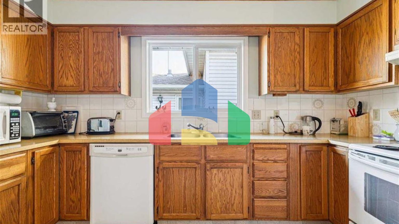 Residential - Single Family Home - Calgary, Canada - Canada