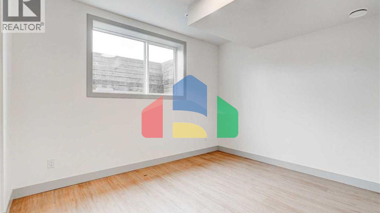 Residential - Single Family Home - Calgary, Canada - Canada