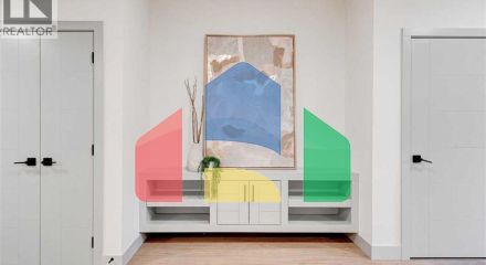 Residential - Single Family Home - Calgary, Canada - Canada