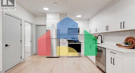 Residential - Single Family Home - Calgary, Canada - Canada