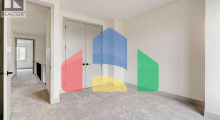 Residential - Single Family Home - Calgary, Canada - Canada