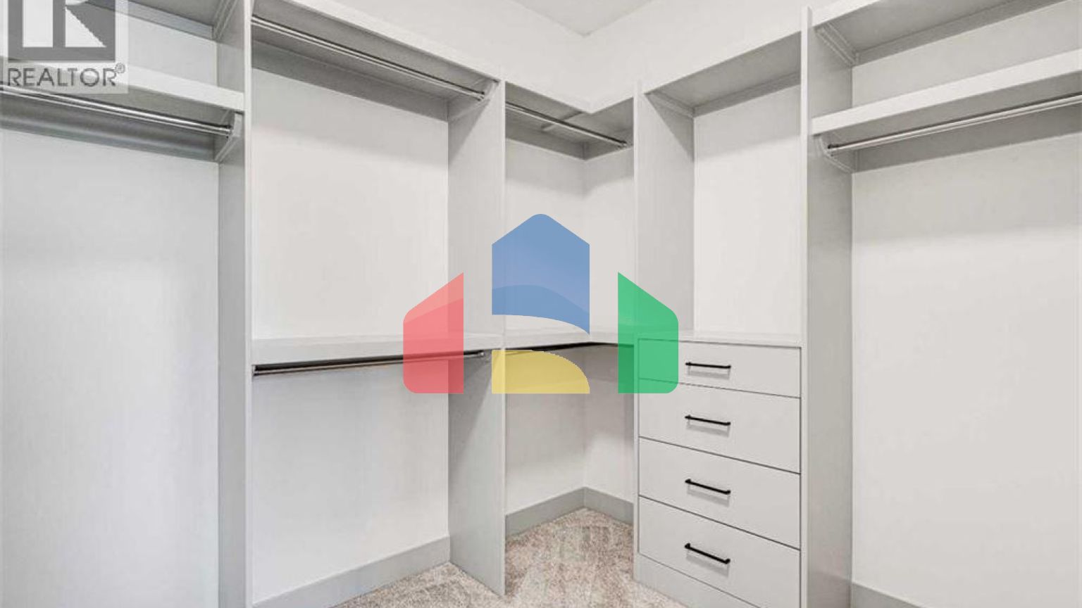 Residential - Single Family Home - Calgary, Canada - Canada