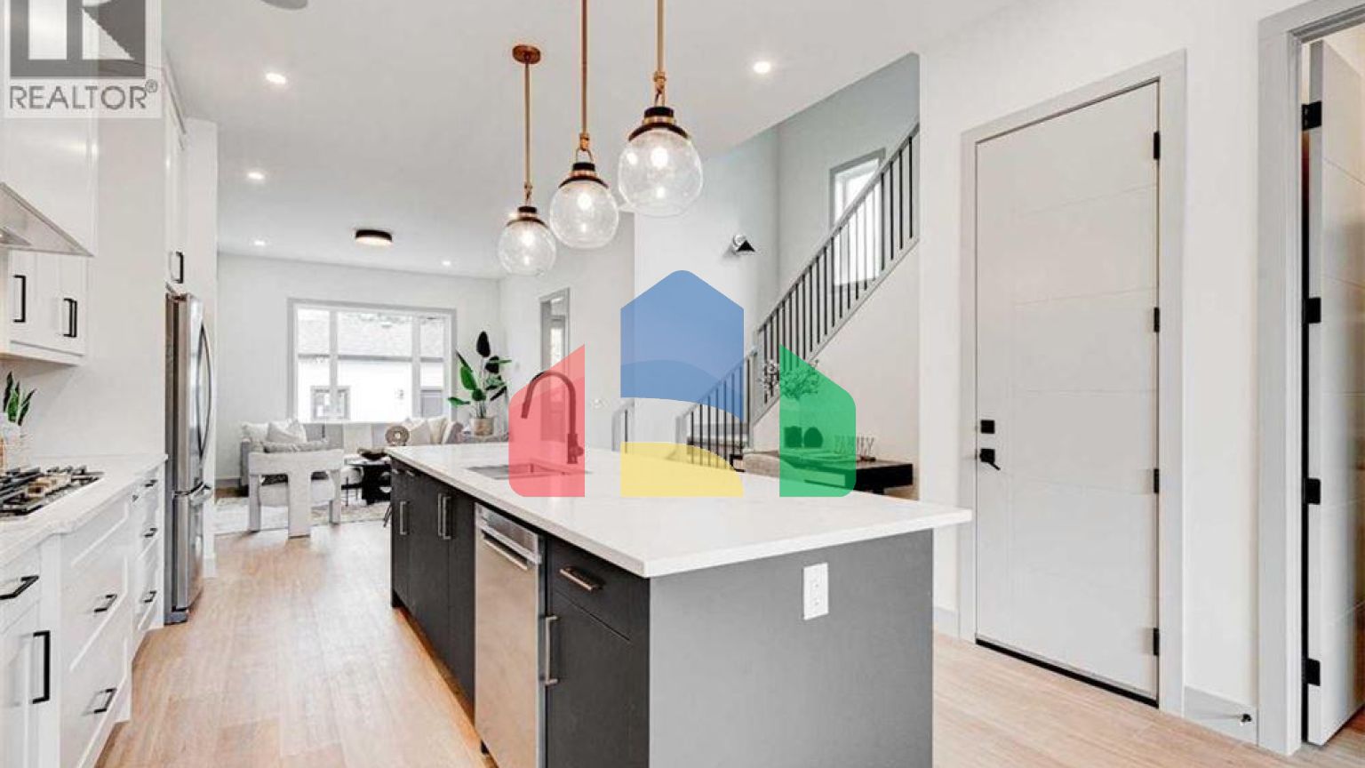 Residential - Single Family Home - Calgary, Canada - Canada