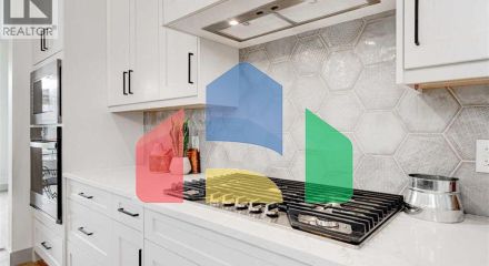 Residential - Single Family Home - Calgary, Canada - Canada