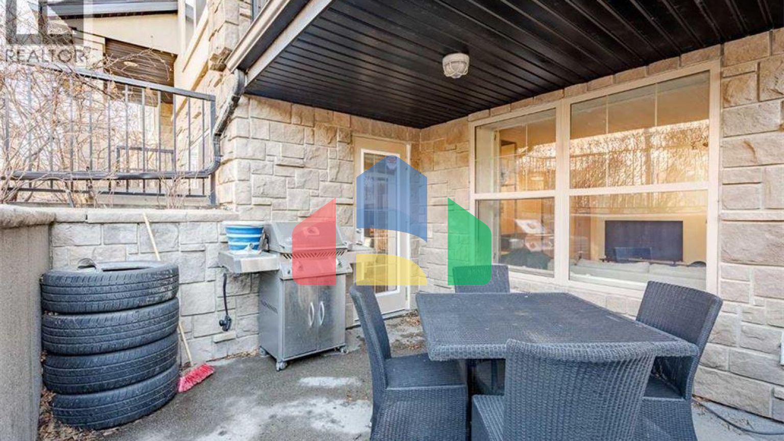 Residential - Condo/Apartment - Calgary, Canada - Canada