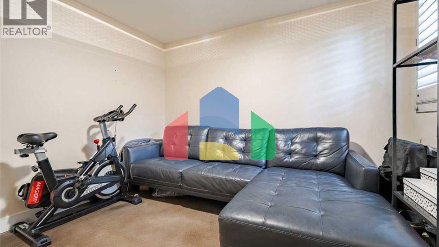 Residential - Condo/Apartment - Calgary, Canada - Canada